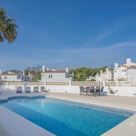 Villas Guzman Almendro Βίλα
