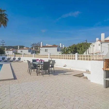 Villas Guzman Almendro Κάλπε