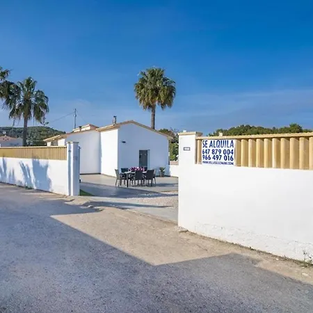 Villas Guzman Almendro Βίλα *